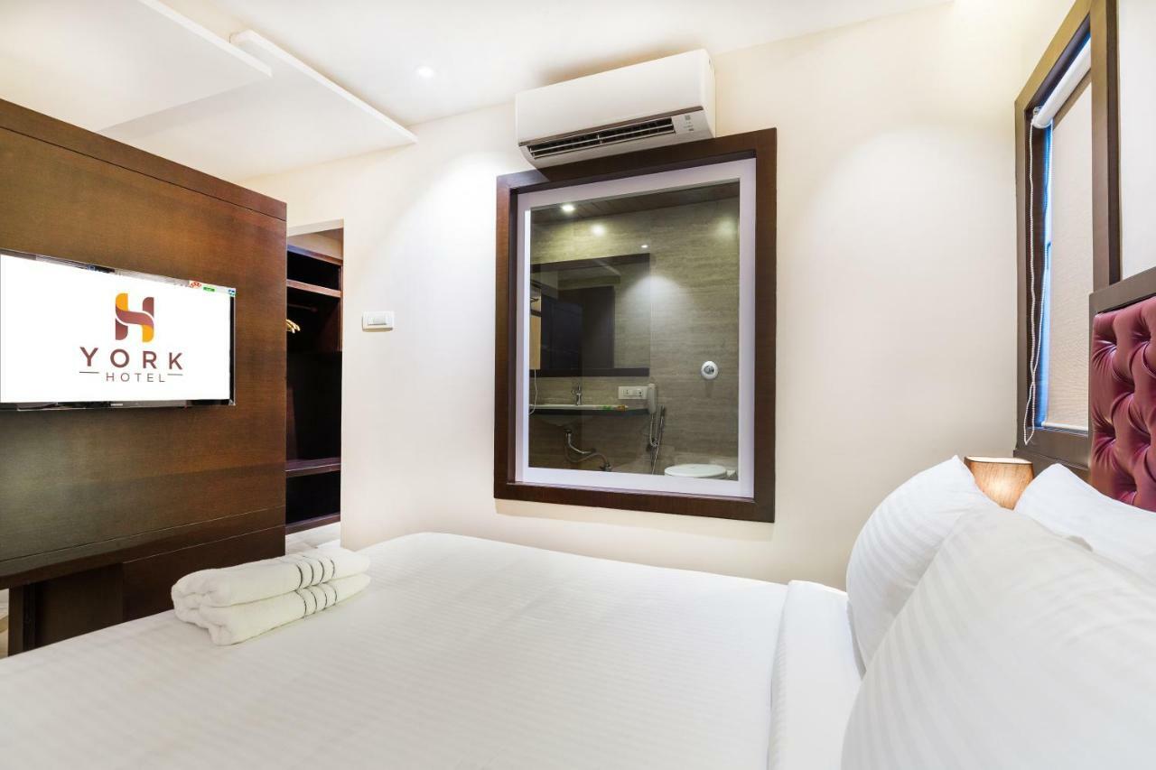 York Hotel Kochi Eksteriør billede