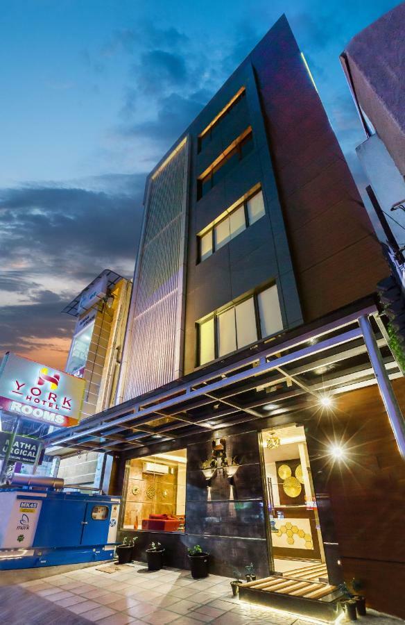 York Hotel Kochi Eksteriør billede